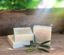 Φόρτωση εικόνας στο εργαλείο προβολής Συλλογής, ΜΟΝΤΕΡΝΟ ΣΑΠΟΥΝΙ ΚΑΣΤΙΛΛΗΣ / GOLD RETRO LABEL