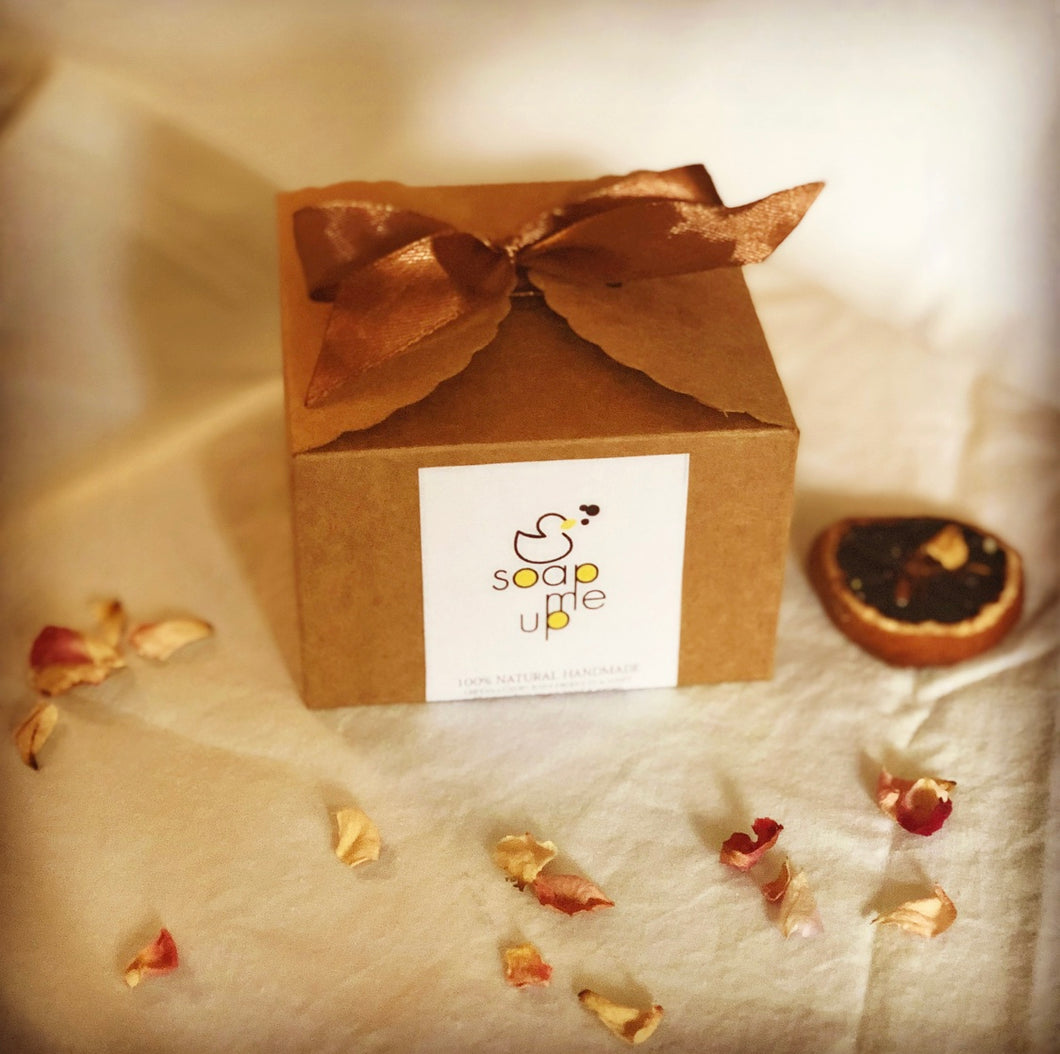 PETITE GIFT BOX